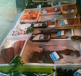 Pescadería Aquilino filetes de pescado en venta